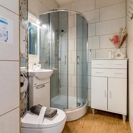 Szeroka Royal בית אירוח גדנסק